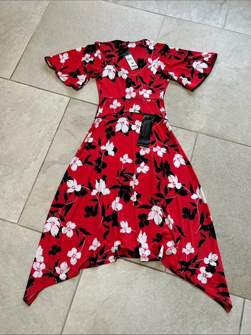 BCBGMaxAzria Red Floral Wrap-Style Midi Dress size XXS original price $198